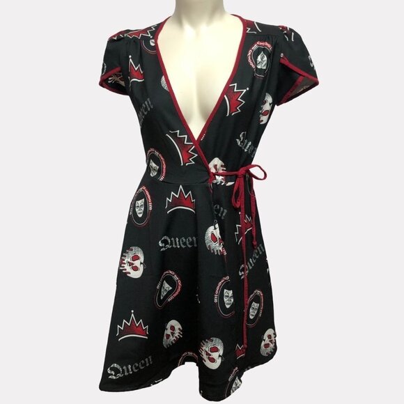 disney Evil Queen Wrap Dress Size XS - Picture 1 of 8